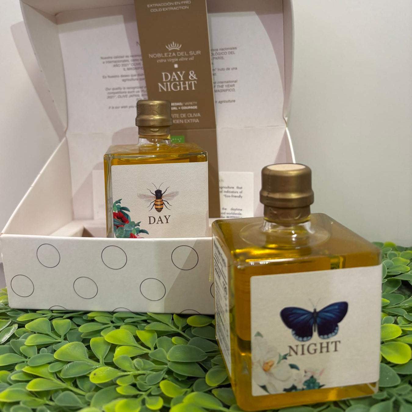 Nobleza del Sur Day & Night Organic Extra Virgin Olive Oil